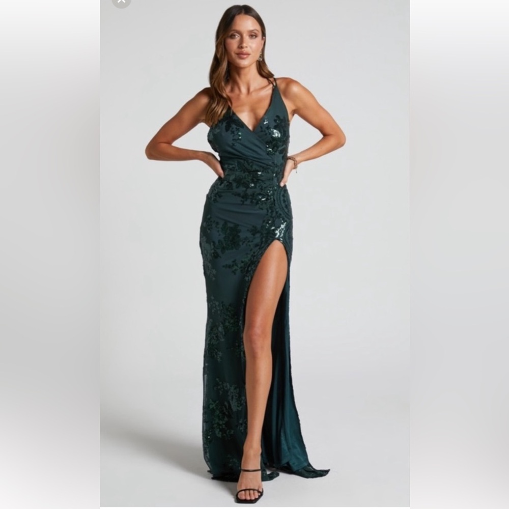 ShowPo Emerald Green Sequin Dress US size 6 (M) RUNS SMALL pls read description!